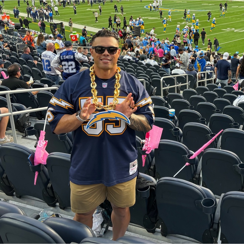 Meet your Posher, Mavrick